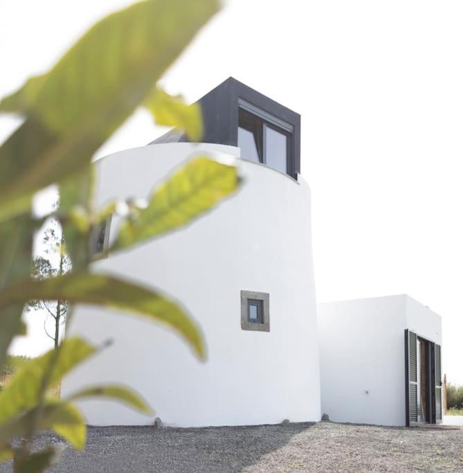 O Moinho 98 - A Cozy Getaway By The Coast Leilighet Lourinhã Eksteriør bilde